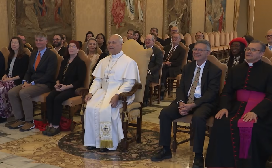 Papst Leo XIV. mahnt zu verantwortungsvollem Umgang mit KI und digitalen Medien